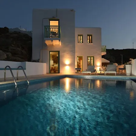 65 Stairs τo ηeaven Private Pool Vakantiehuis Áno Meriá