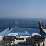 Ferienhaus 65 Stairs τo ηeaven Private Pool *