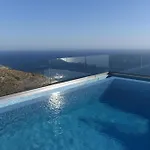 65 Stairs τo ηeaven Private Pool Ferienhaus Áno Meriá