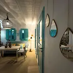 65 Stairs τo ηeaven Private Pool Ferienhaus *