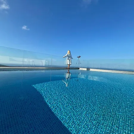65 Stairs τo ηeaven Private Pool * Áno Meriá