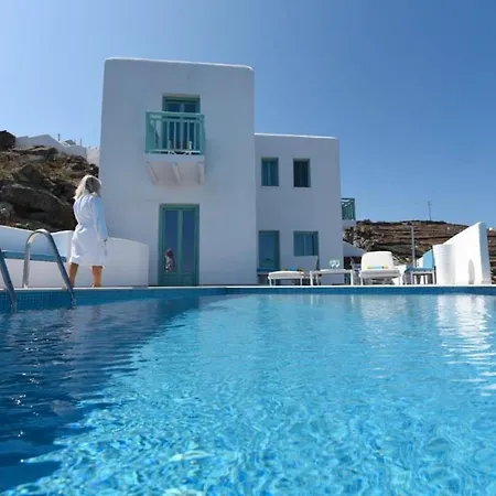 Ferienhaus 65 Stairs τo ηeaven Private Pool