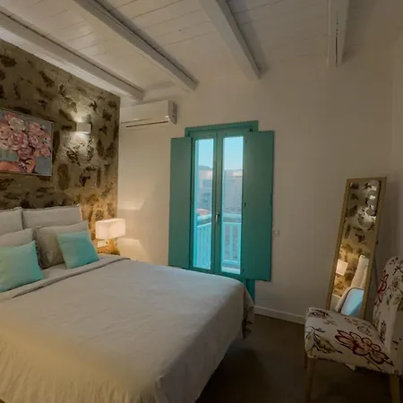 Holiday home 65 Stairs To Heaven Private Pool Folegandros Town