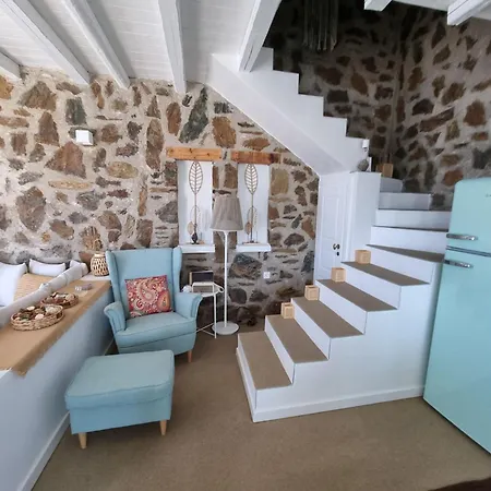 65 Stairs τo ηeaven Private Pool Ferienhaus Áno Meriá
